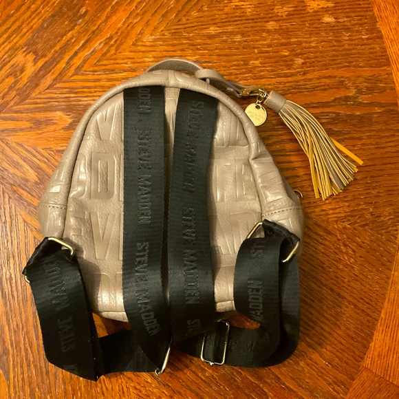 Steve Madden Cute Stylish Durable Mini Backpack Fringe Bag! - Picture 11 of 16